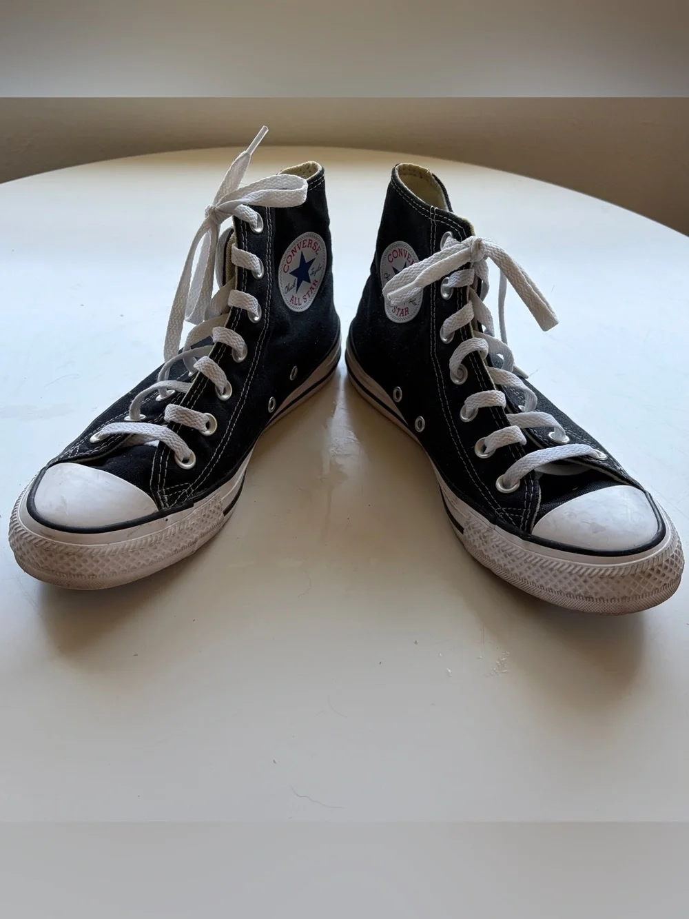Converse Chuck Taylor All Star High Top Sneakers, women’s size 8/men’s size 6 - Picture 5 of 9